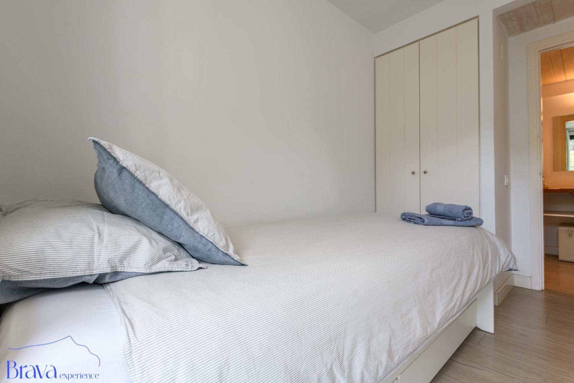 Ferienwohnung Duplex Sa Tarongeta - 5' Playa I Vistas I Terraza 20M2 I Ascensor I Equipado Cadaqués Exterior foto